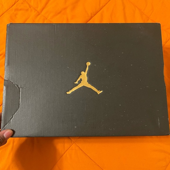 Air Jordan 13s- Playground - Picture 3 of 3